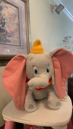 Disney Dumbo plush 11”