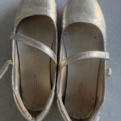 Kids Shoes Girls Size 5/6