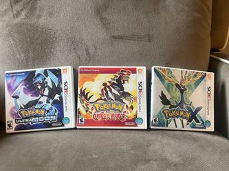 Pokemon 3DS game lot (Pokemon X, Omega Ruby, and Ultra Moon)