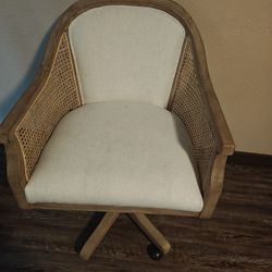 SWIVEL DESK CHAIR 