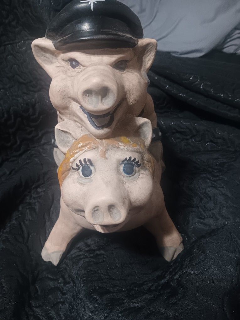 Piggy Bank Mating Easy Rider Pigs
