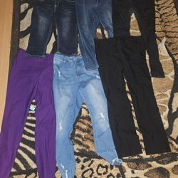 6 Pairs Of Woman's Pants