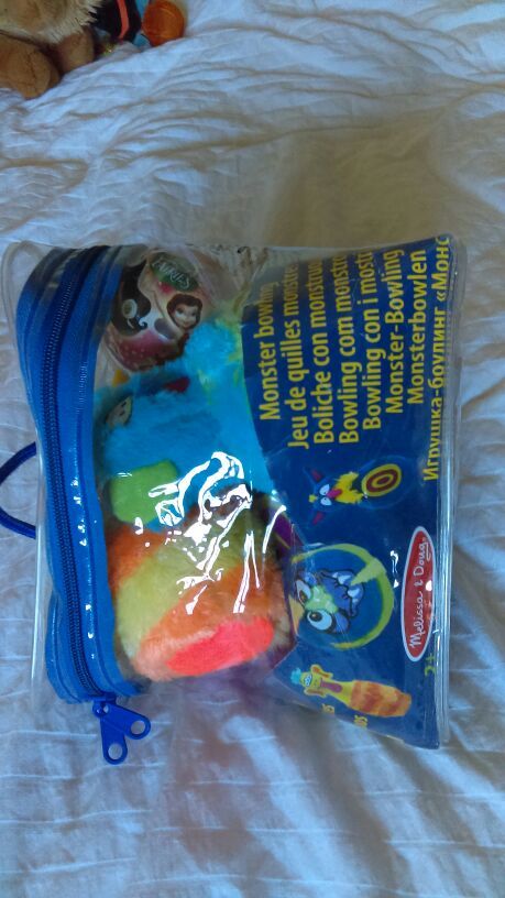 Monster bowling (Melissa and Doug)