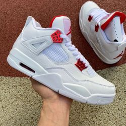 Jordan 4 Retro Metallic Red📍⚡️