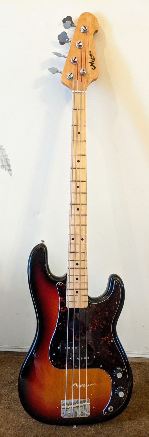 Memphis Bass Guitar for Sale in Princeton, IL OfferUp