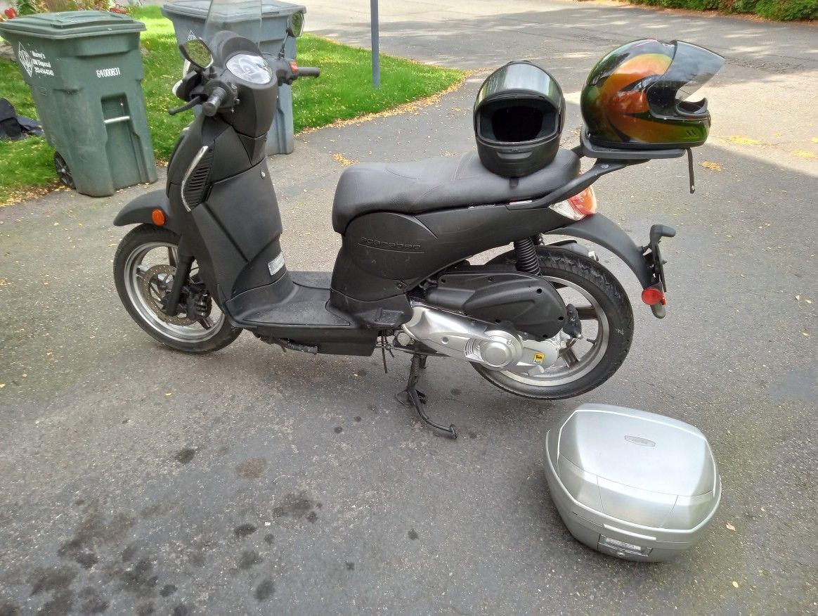 2009 aprilia scarabeo 200 for Sale in Bonney Lake, WA OfferUp