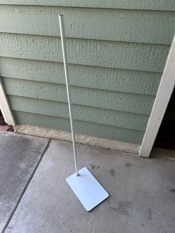 Baby monitor stand