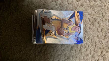 100 sports cards