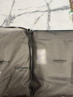 ESSENTIALS HOODIE