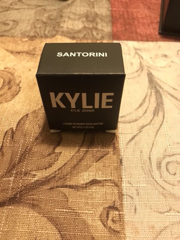 Kylie Jenner Loose Powder Highlighter For Sale In Attleboro Ma