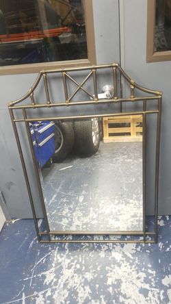 big Mirror house entrance great condition 40 in