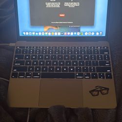 MacBook Pro Gold 