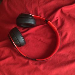 Beats Solos  Wireless Headphones 