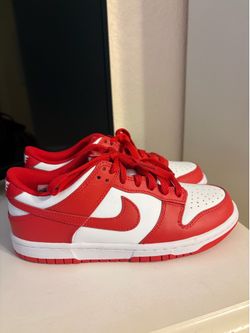 Nike dunk white university red