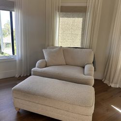 Oversized Cream Chair & ottoman