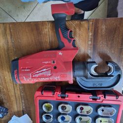Milwaukee Crimper N Aluminum Dices Set.