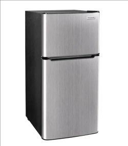 4.5cu. ft. 2-Door Mini Refrigerator -Chrome Trim