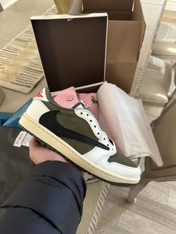 Jordan 1 Travis