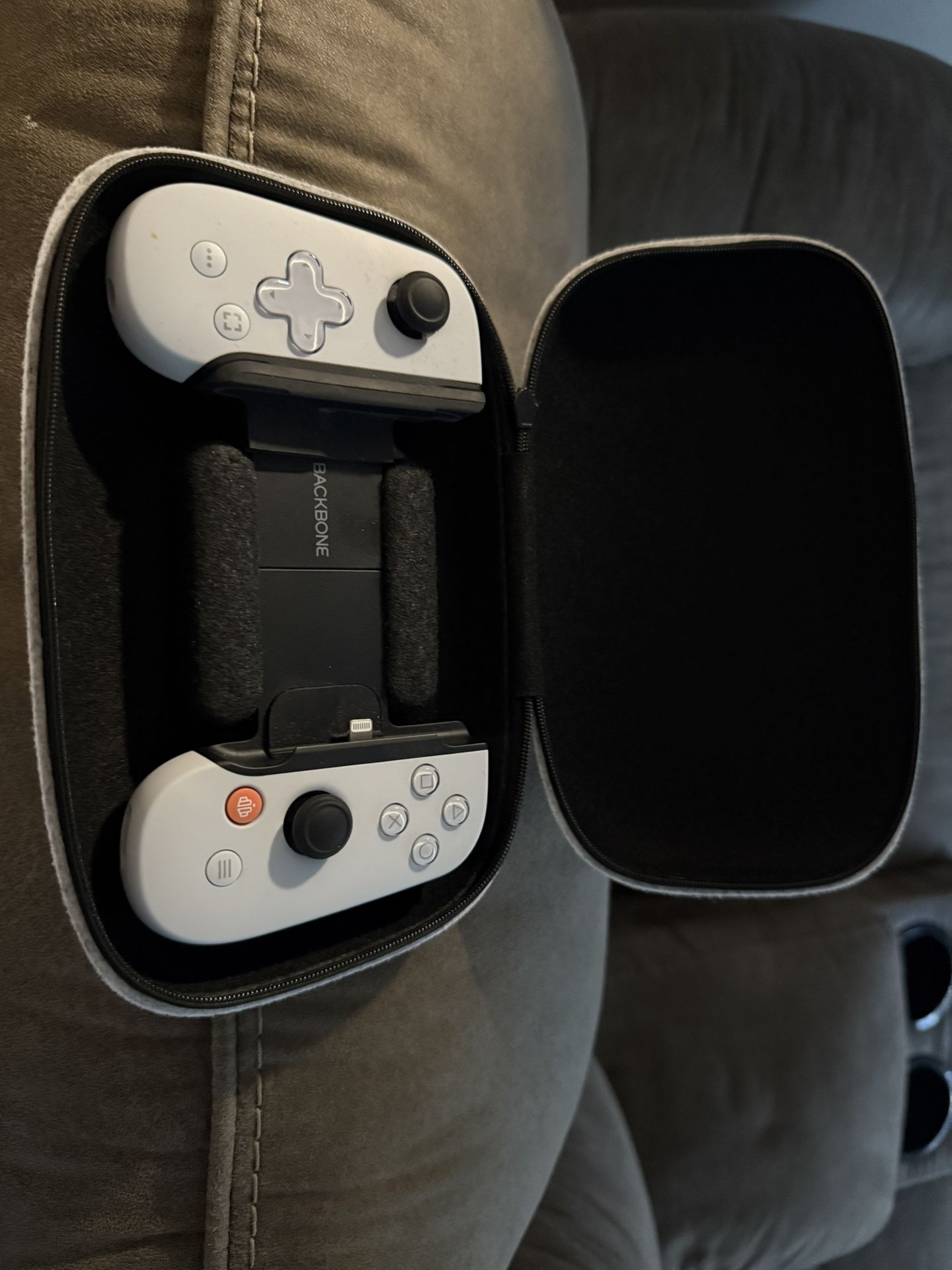 Backbone Mobile Controller