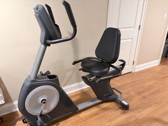 Reclined stationary bike