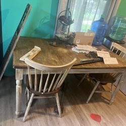 Kitchen/dinning Table 
