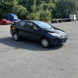 2011 Ford Fiesta