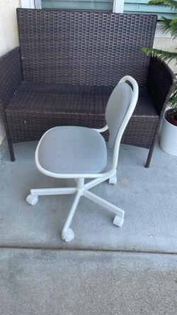 Ikea childs chair- ÖRFJÄLL -white/Vissle light gray
