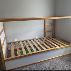 Twin Bed With Storage 