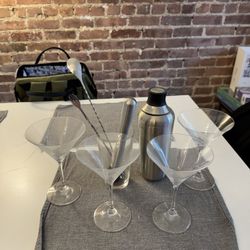 Martini Glasses And Cocktail Making Set