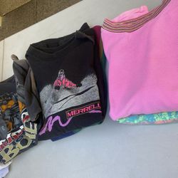 Vintage T-Shirts, Sweaters And Jackets Hats