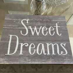 Rustic Sweet Dreams Sign