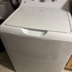 GE Washer And Dryer Set
