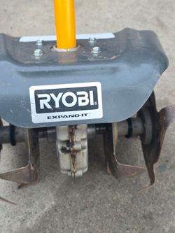 Ryobi Expand-It Universal Tiller/Cultivator Attachment