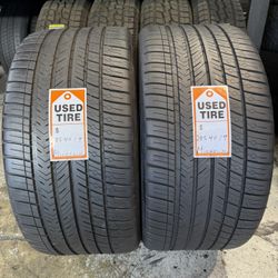 (2) 285/40/19 Michelin 