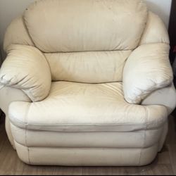 Cream Leather Armchair – Comfortable – Living Room / Office
