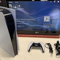 Sony PS5 W/ 1 Controller