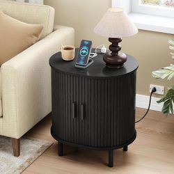 Black Mid-Century Oval Nightstand w/Charging Station & Sliding Door for Living Room Bedroom (1-Pack) Black-1 16*20*23.5