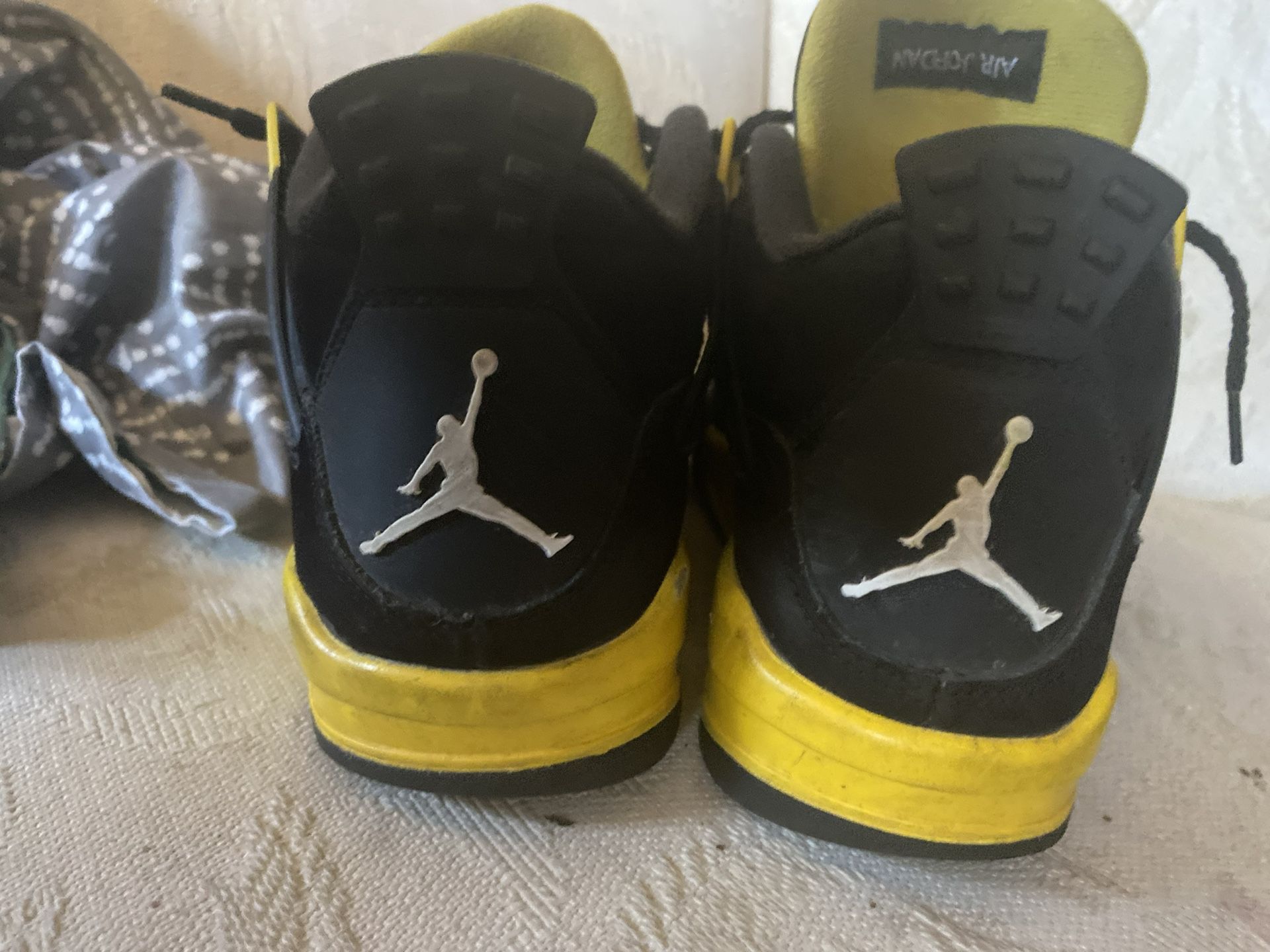 Jordan 4 Retro Size 4y