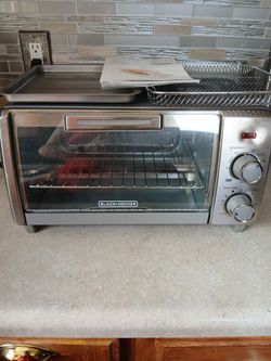 Small toaster oven