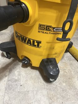 dewalt dry and wet vacuum 