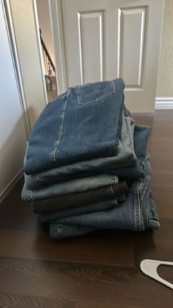Men’s Levi’s / wranglers / dickies jeans