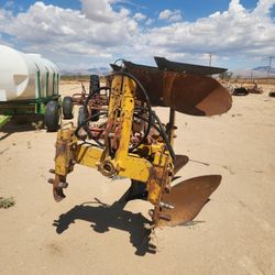 Atlas 3 Blades Plow 