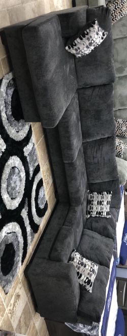 Fig Sectional - Couch - Living Room