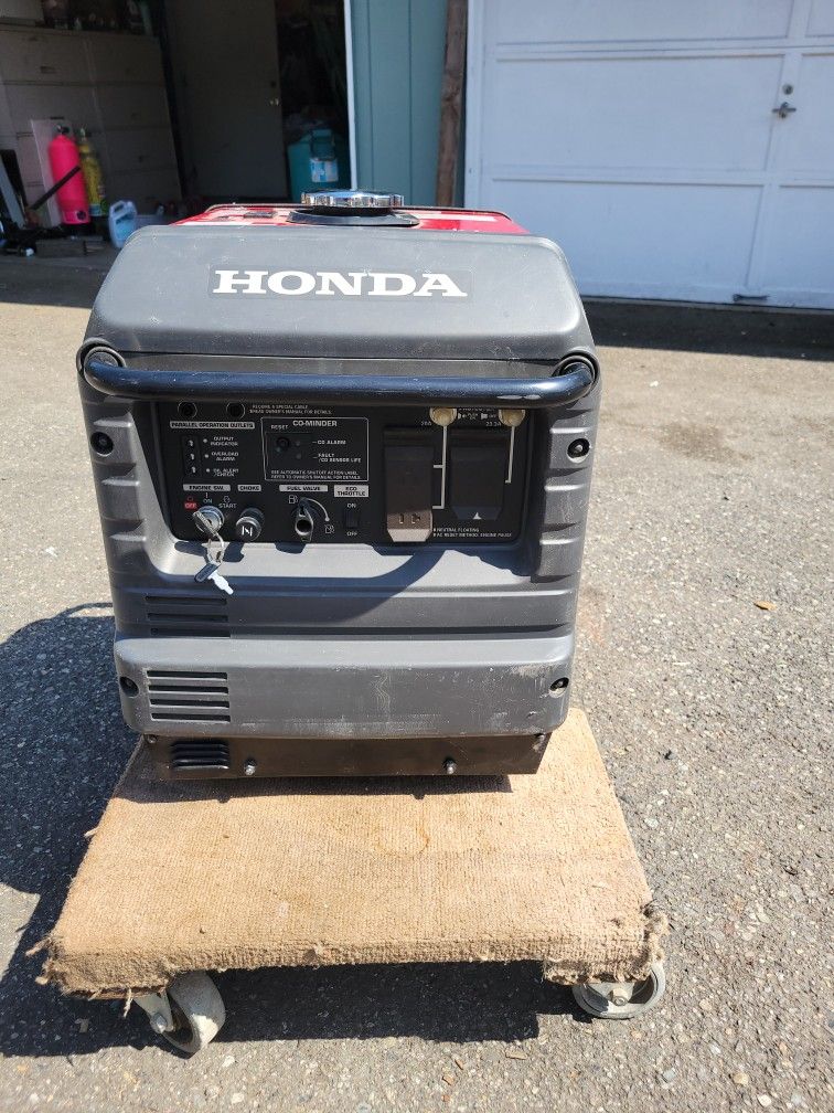 Honda 3000 GENERATOR