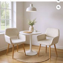 New Accent Chairs set of 2 READ DESCRIPTION