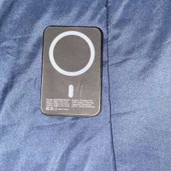 MagSafe Portable Charger