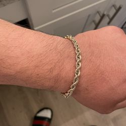 10k Gold Rope Bracelet 