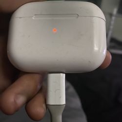 Used Air Pod Pros 