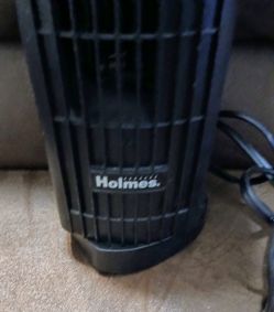HOMES 14 INCH OSCALATING TOWER FAN