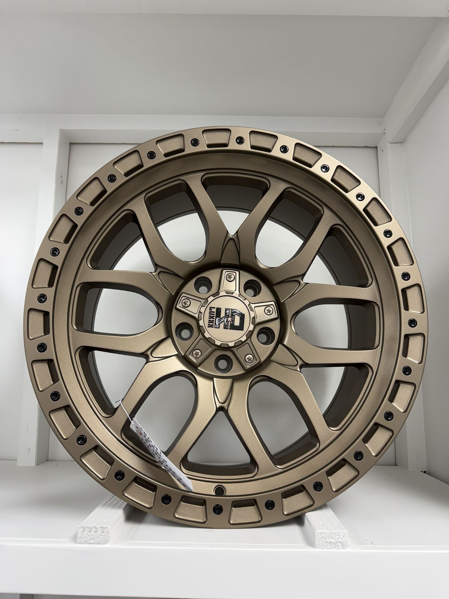 20x10 - 5x127 Fits JEEPs, DURANGOs & Most Of Midsize SUVs 